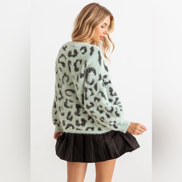NIP-Mint Animal Print Fuzzy Knit Long Sleeve Sweater - Picture 8 of 11
